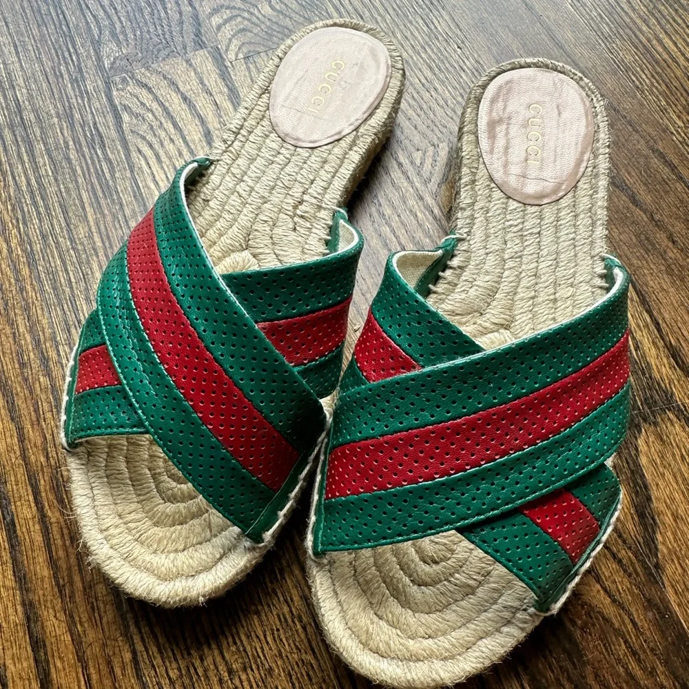 Gucci espadrille sandals 7.5 - Picture 2 of 9